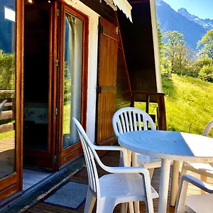  Chalet De France