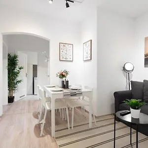 https://apartment-close-to-theresienwiese.com-bavaria.com